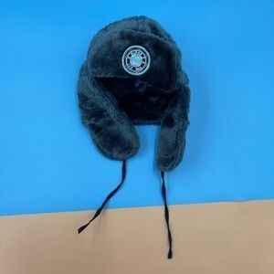 Like New!  MINUS 5 Faux Fur Winter Hat
